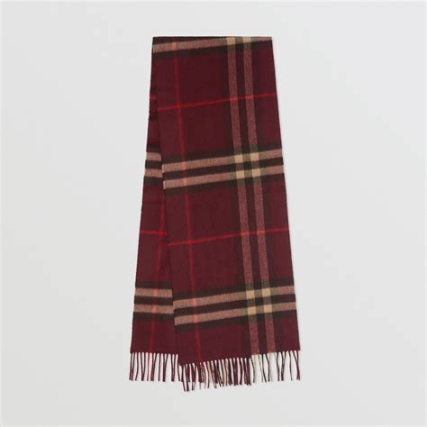 cachecol burberry preço|burberry scarf burgundy.